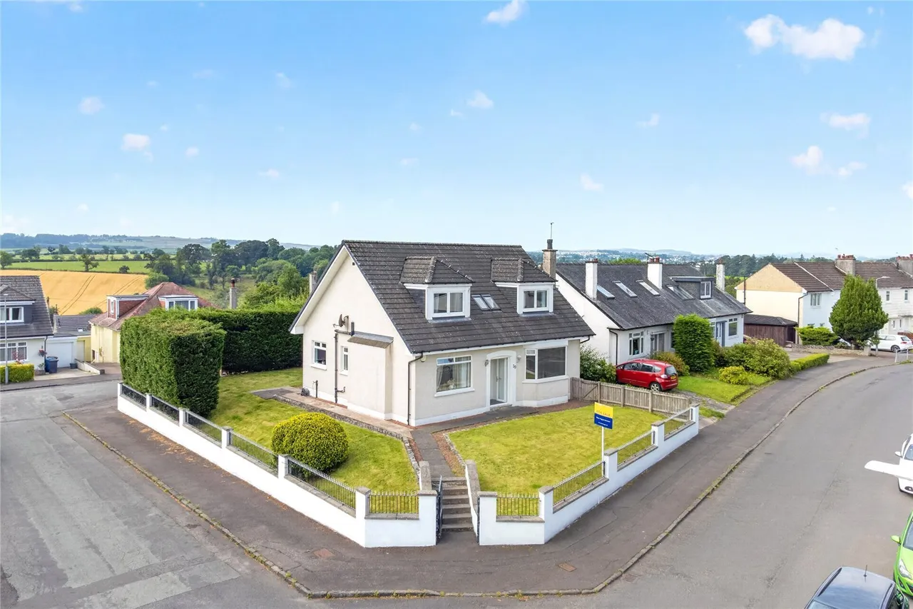 Craighill Drive, Clarkston, Lanarkshire, G76, photo 25