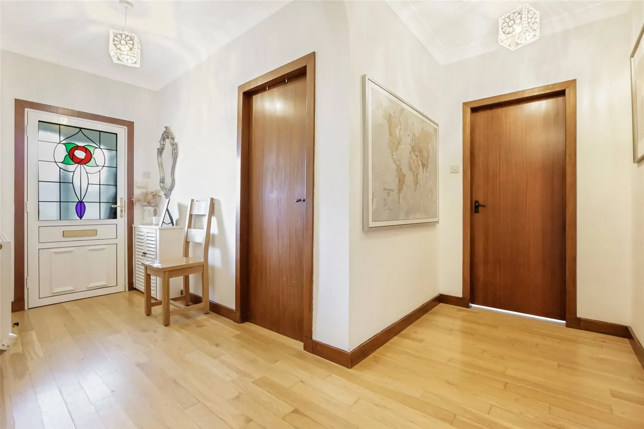Craighill Drive, Clarkston, Lanarkshire, G76, photo 16