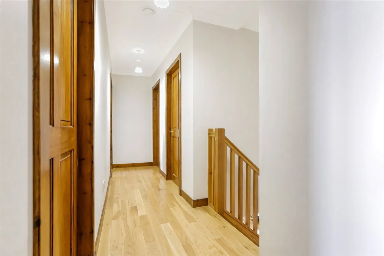 Craighill Drive, Clarkston, Lanarkshire, G76, photo 9