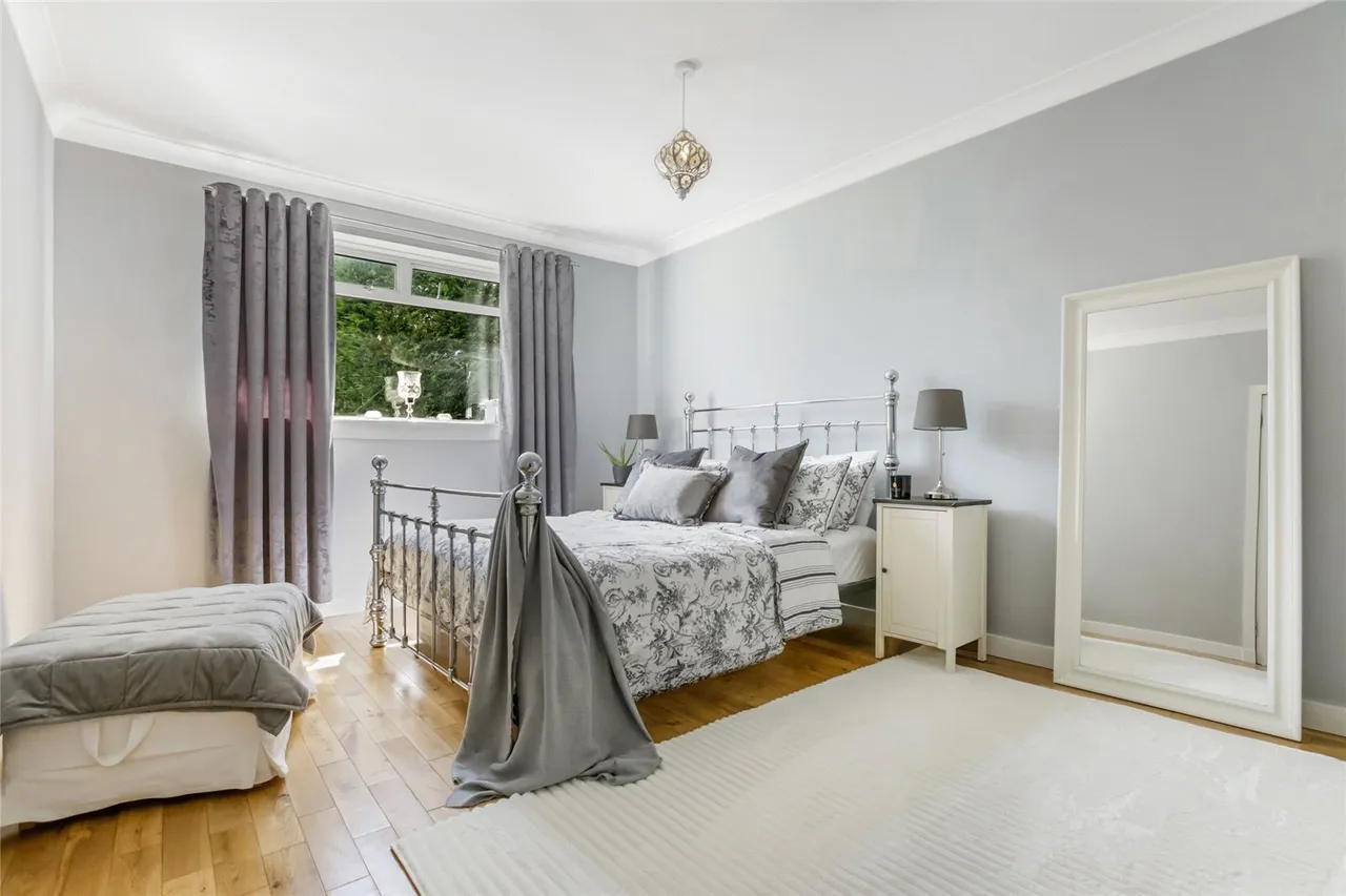 Craighill Drive, Clarkston, Lanarkshire, G76, photo 6