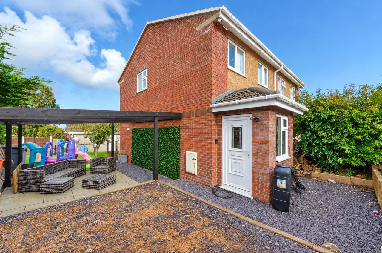 3 bed house for sale, Rhodfa Lwyd, Llysfaen, LL29