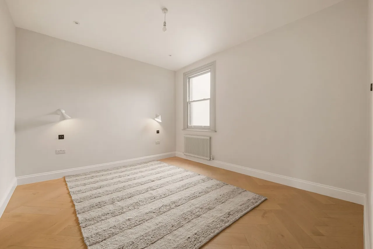 Riffel Road, London, NW2, photo 17