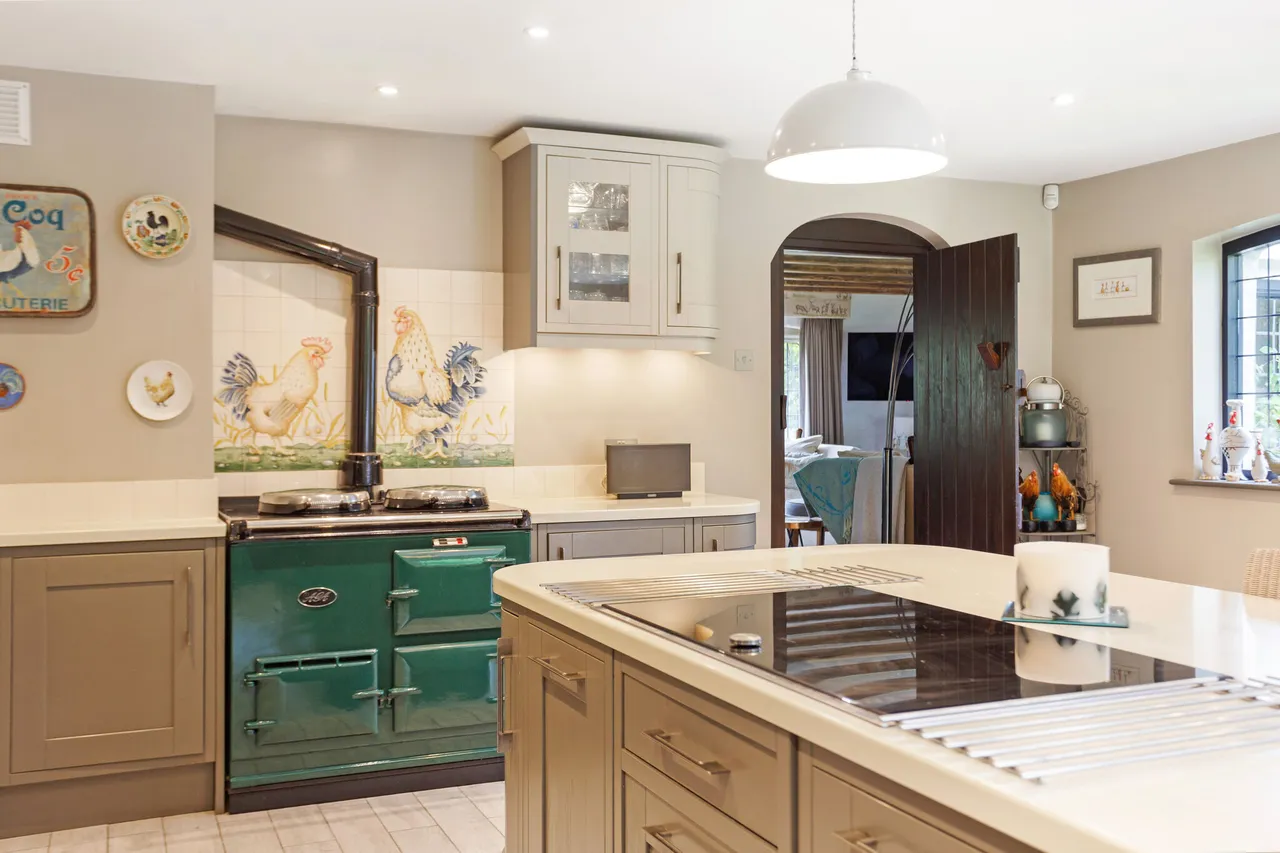 Heather Lane, West Chiltington, RH20, photo 6
