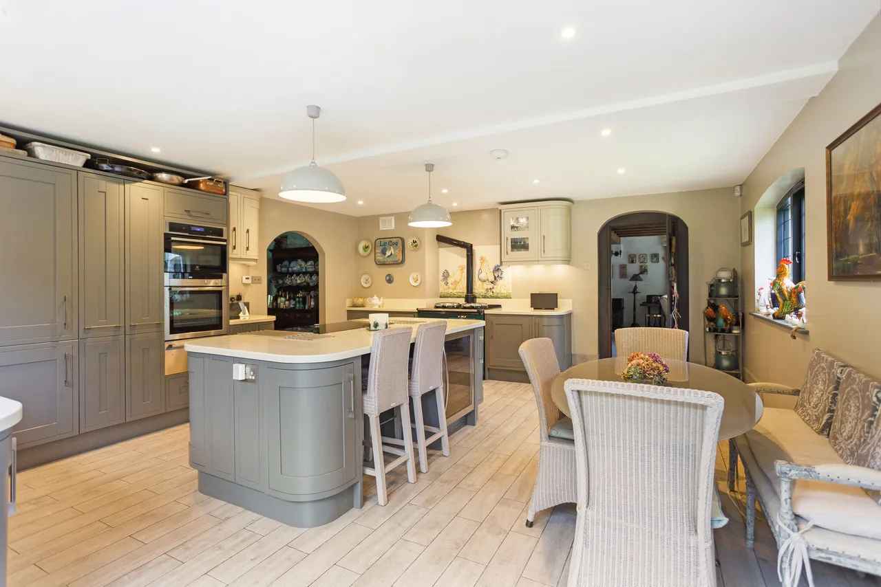 Heather Lane, West Chiltington, RH20, photo 7