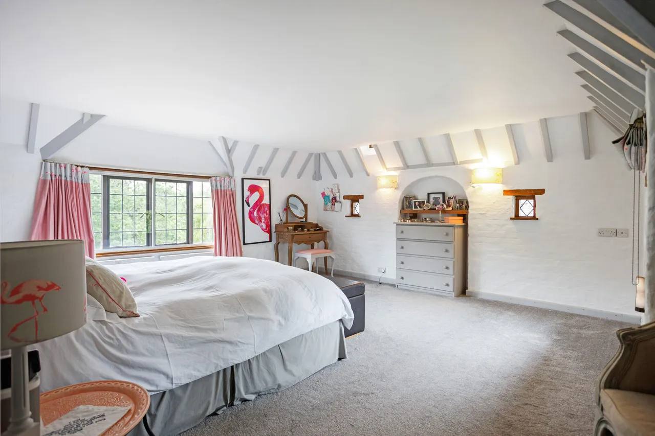 Heather Lane, West Chiltington, RH20, photo 11