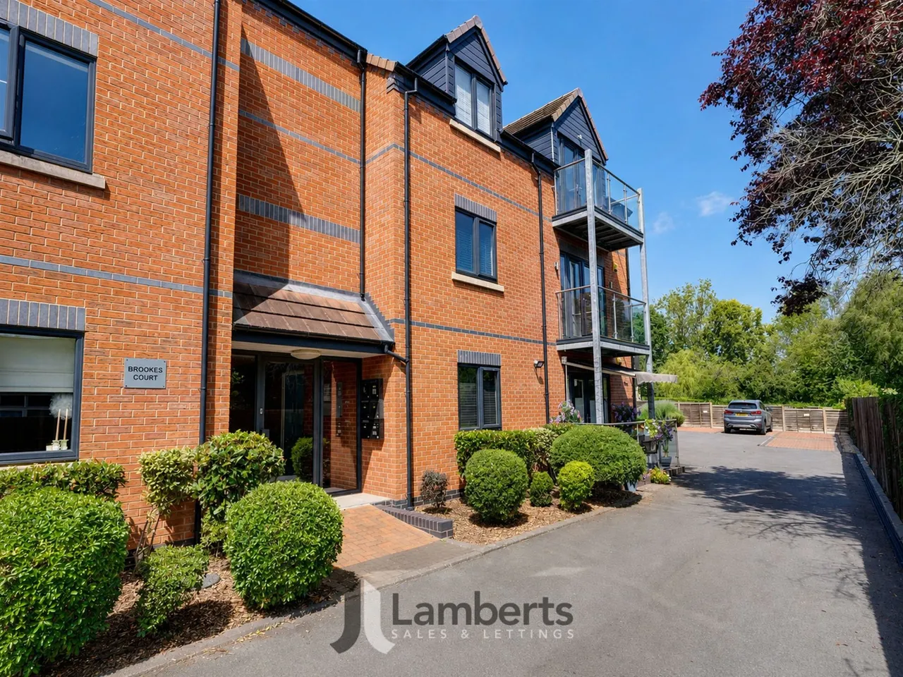 4 Brookes Close, Studley, photo 18