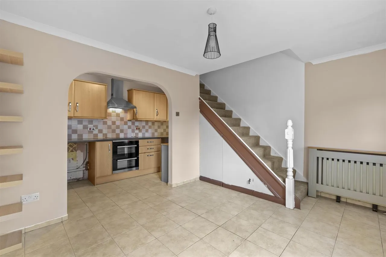 Westfield Walk, High Wycombe, HP12, photo 5