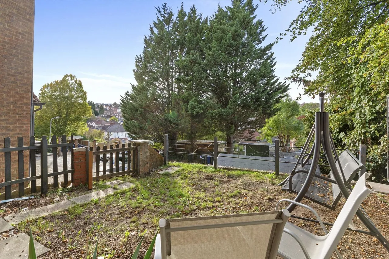 Westfield Walk, High Wycombe, HP12, photo 11