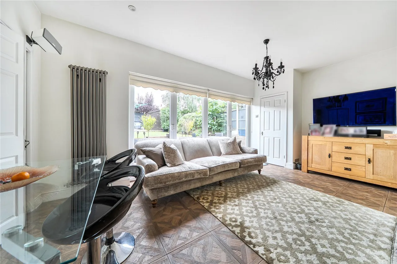 Recreation Avenue, Leigh-on-Sea, Essex, SS9, photo 4