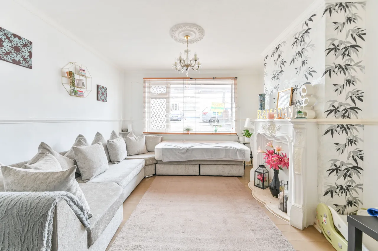 20 Review Road, London, photo 11