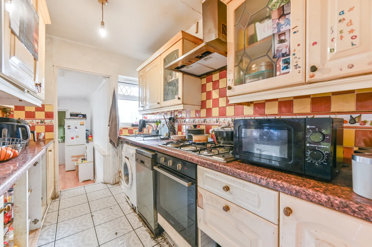 20 Review Road, London, photo 4