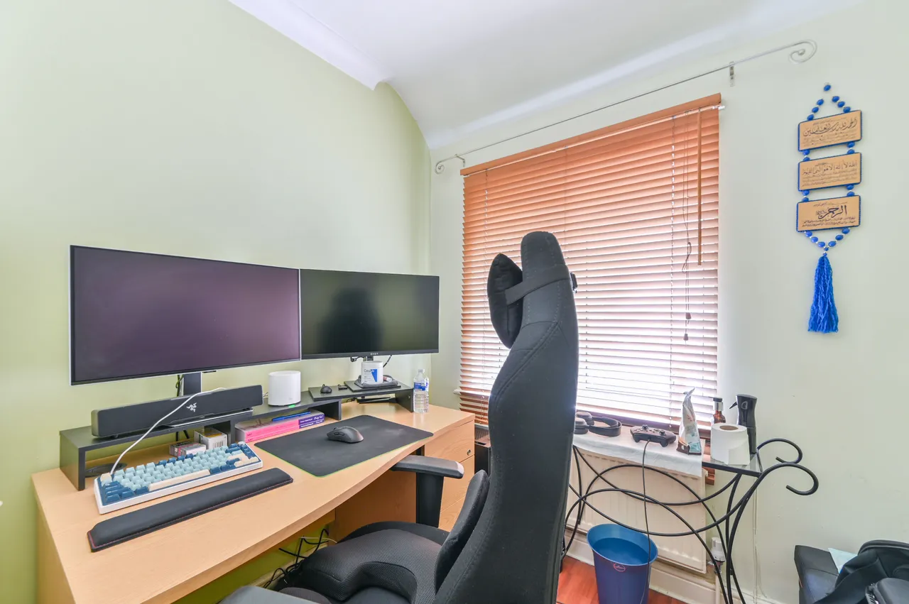 20 Review Road, London, photo 10