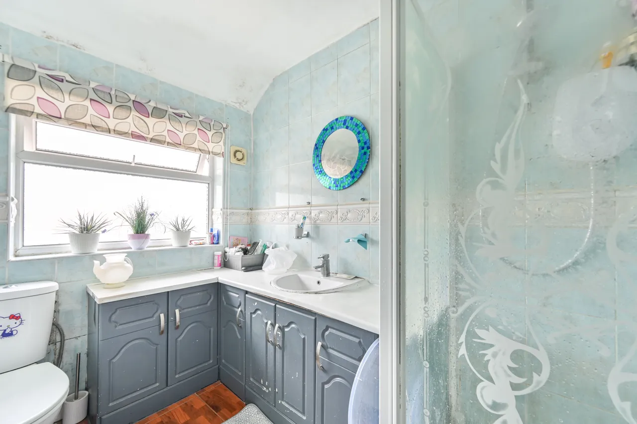 20 Review Road, London, photo 8