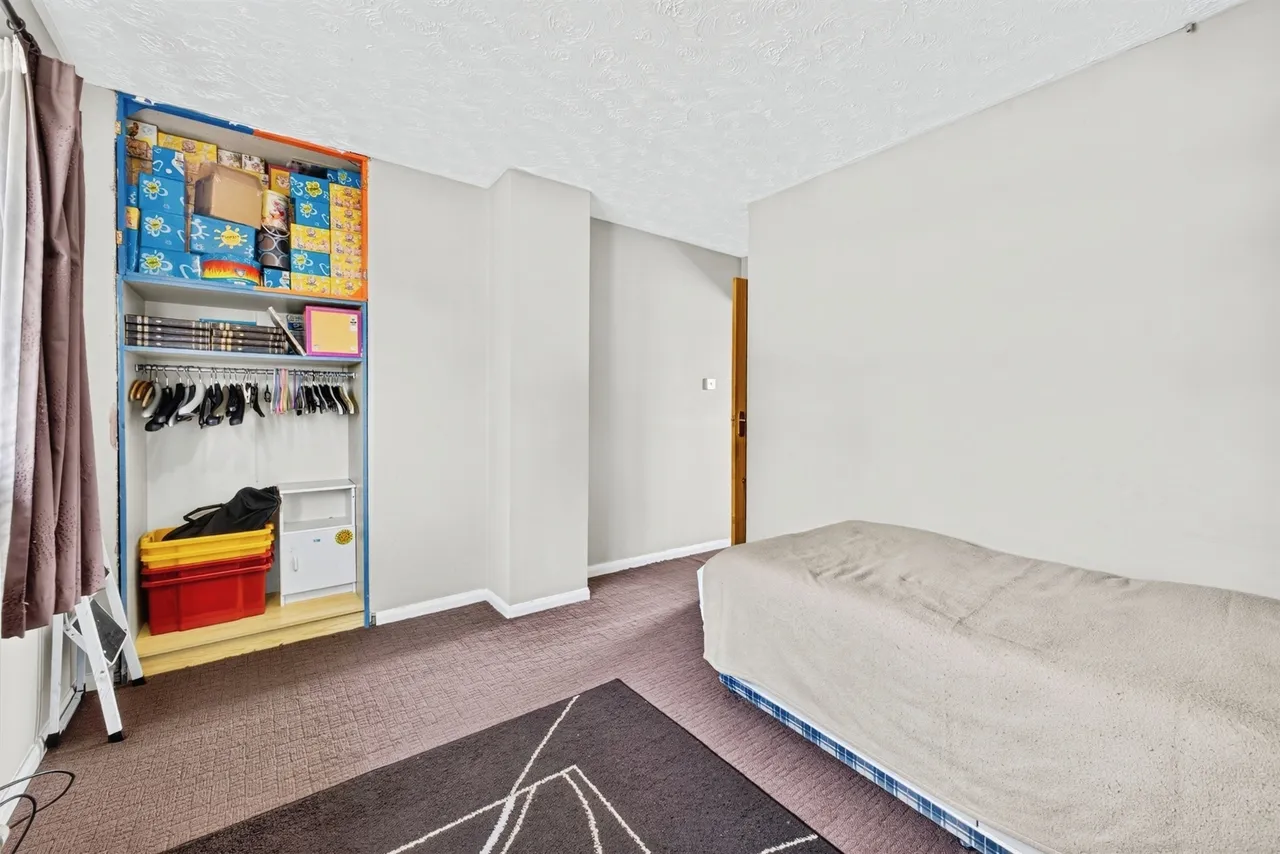 Castle Way, Barton Seagrave, NN15, photo 17