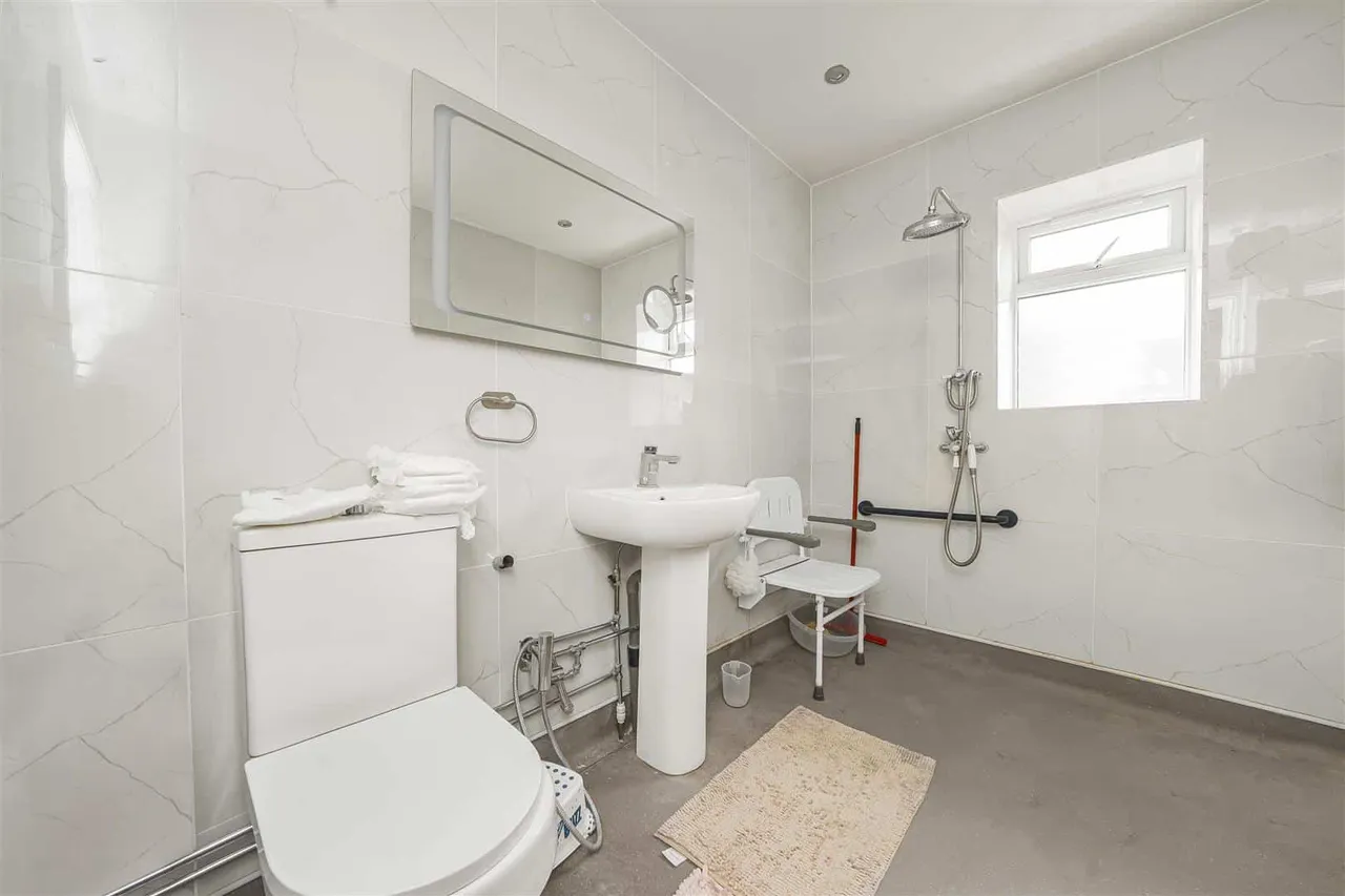 Filmer Road, Windsor, SL4 4LZ, photo 10