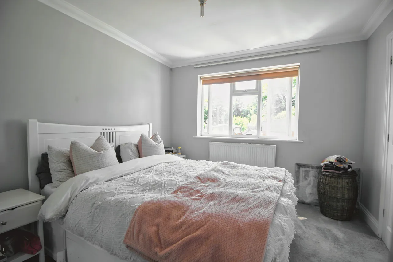 Earlsbrook Road, photo 10