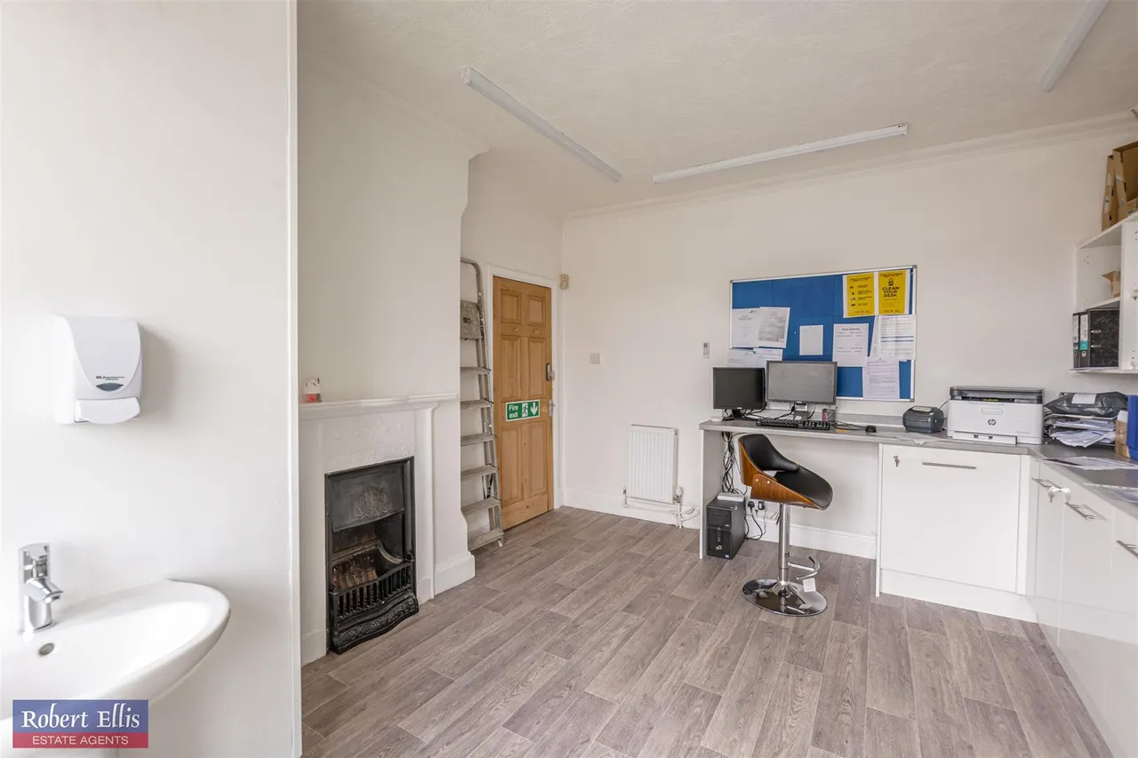 Tamworth Road, Sawley, NG10, photo 9