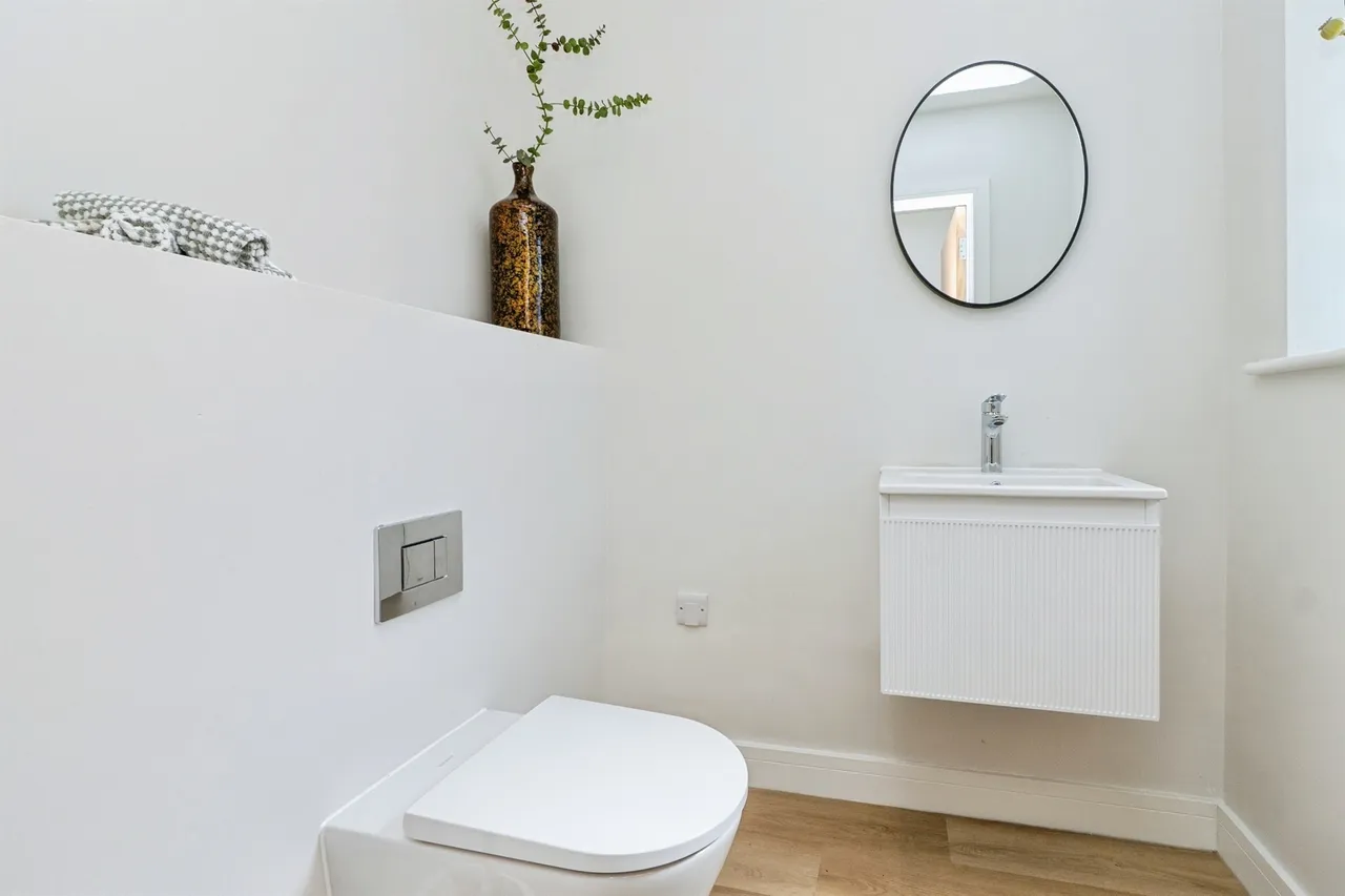 Magpie Bottom Lane, Hanham, BS15, photo 6