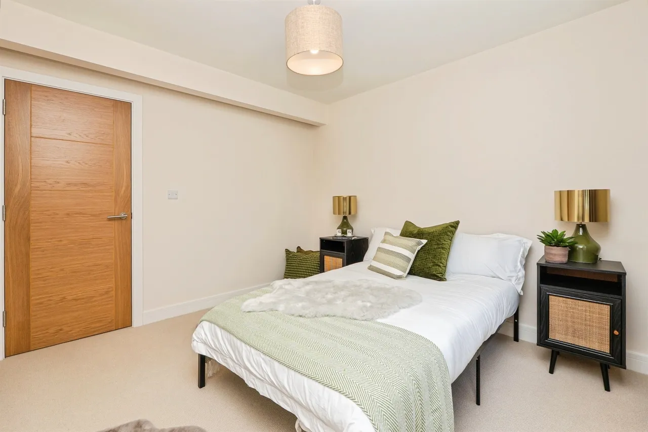 Magpie Bottom Lane, Hanham, BS15, photo 14