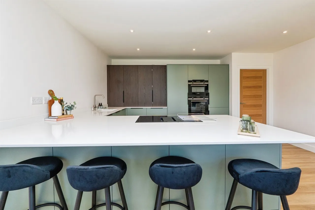 Magpie Bottom Lane, Hanham, BS15, photo 17