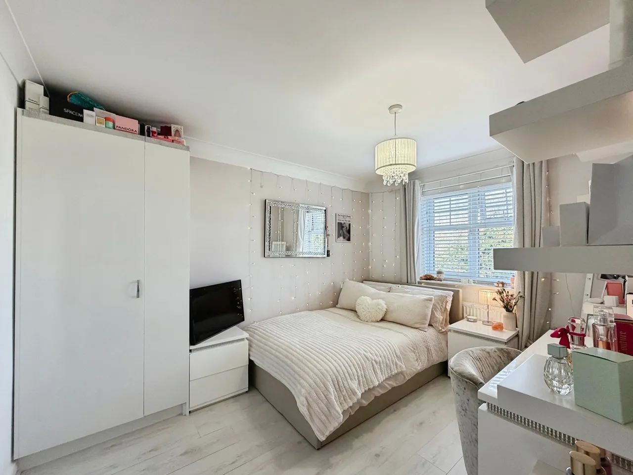 Alfonso Close, Aldershot, Hampshire, GU12 4HJ, photo 5
