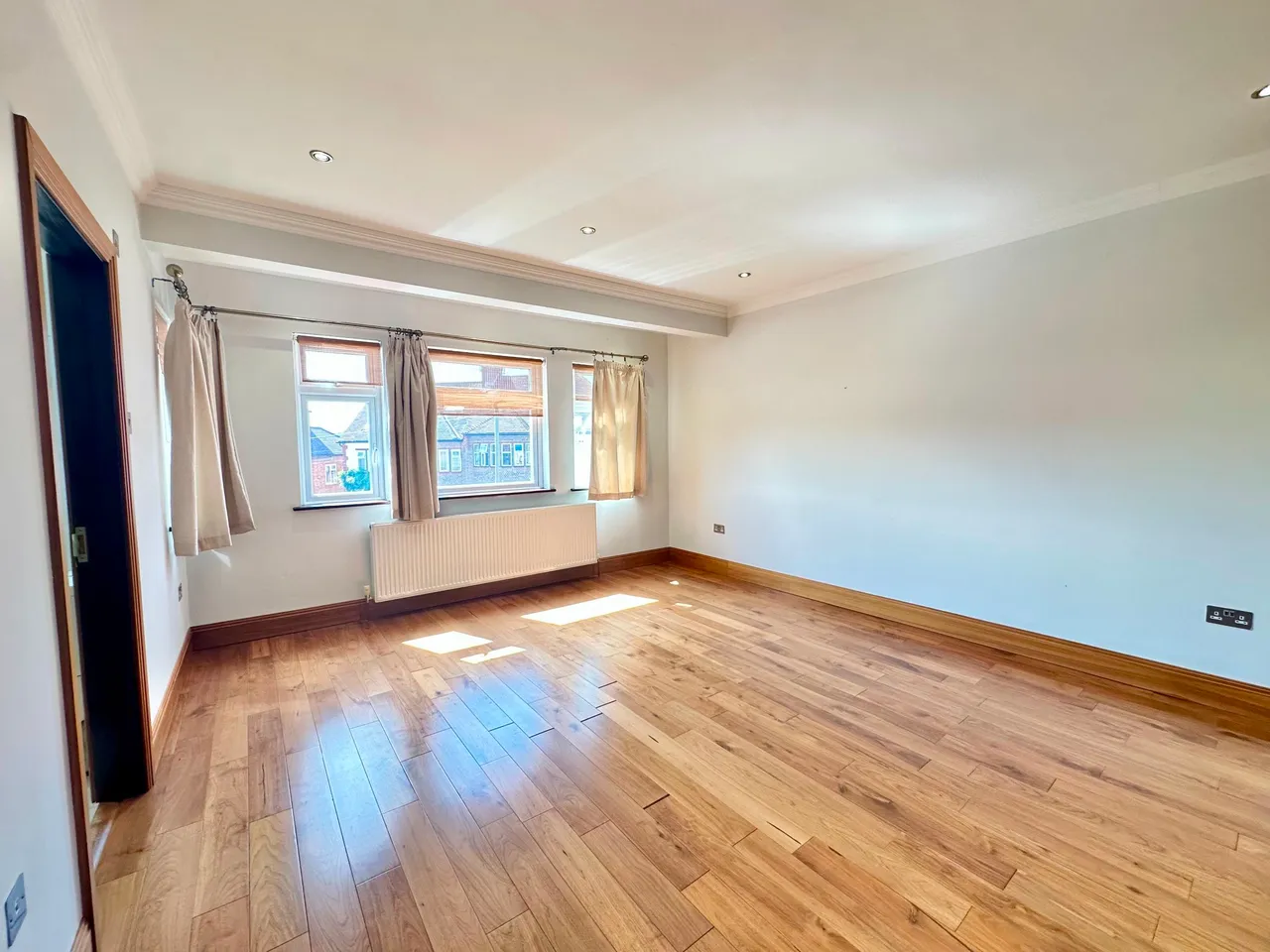 Saddlescombe Way, London, N12, photo 13