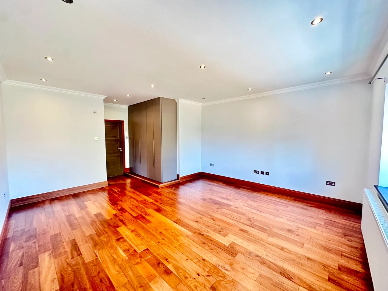 Saddlescombe Way, London, N12, photo 11