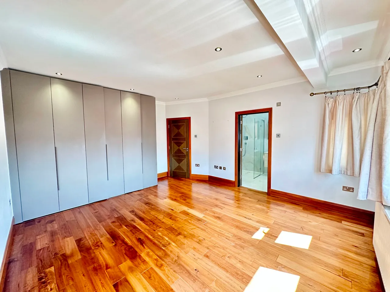 Saddlescombe Way, London, N12, photo 14