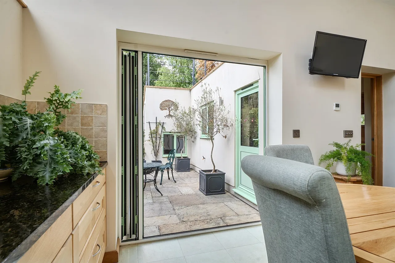 Dinnington, Hinton St. George, TA17, photo 9