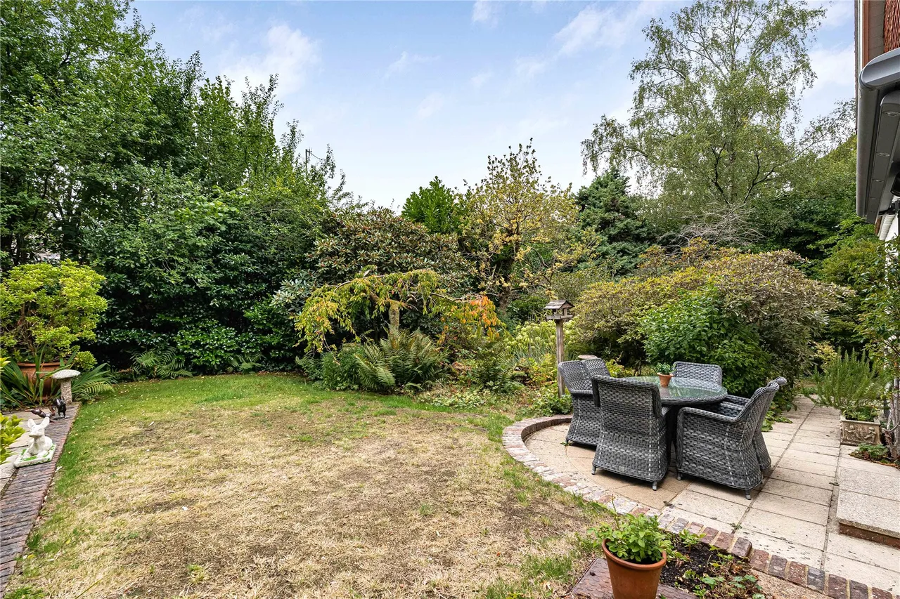 Highercombe Road, Haslemere, GU27, photo 26