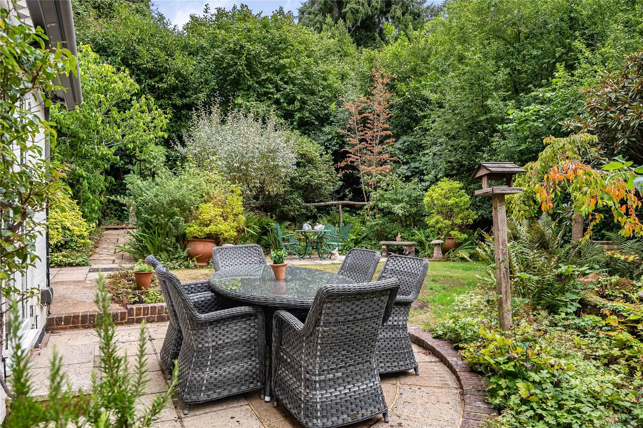Highercombe Road, Haslemere, GU27, photo 25