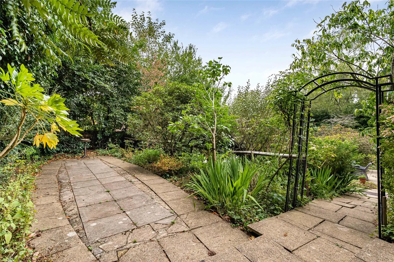 Highercombe Road, Haslemere, GU27, photo 29