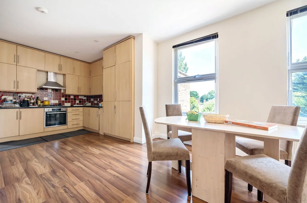 High Road, Whetstone, London, N20 0QG, photo 7
