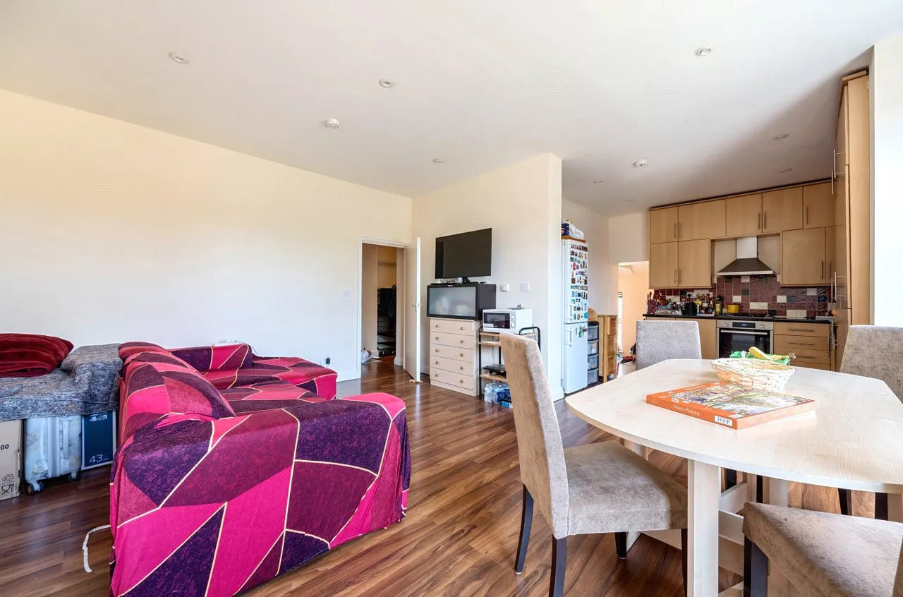 High Road, Whetstone, London, N20 0QG, photo 3