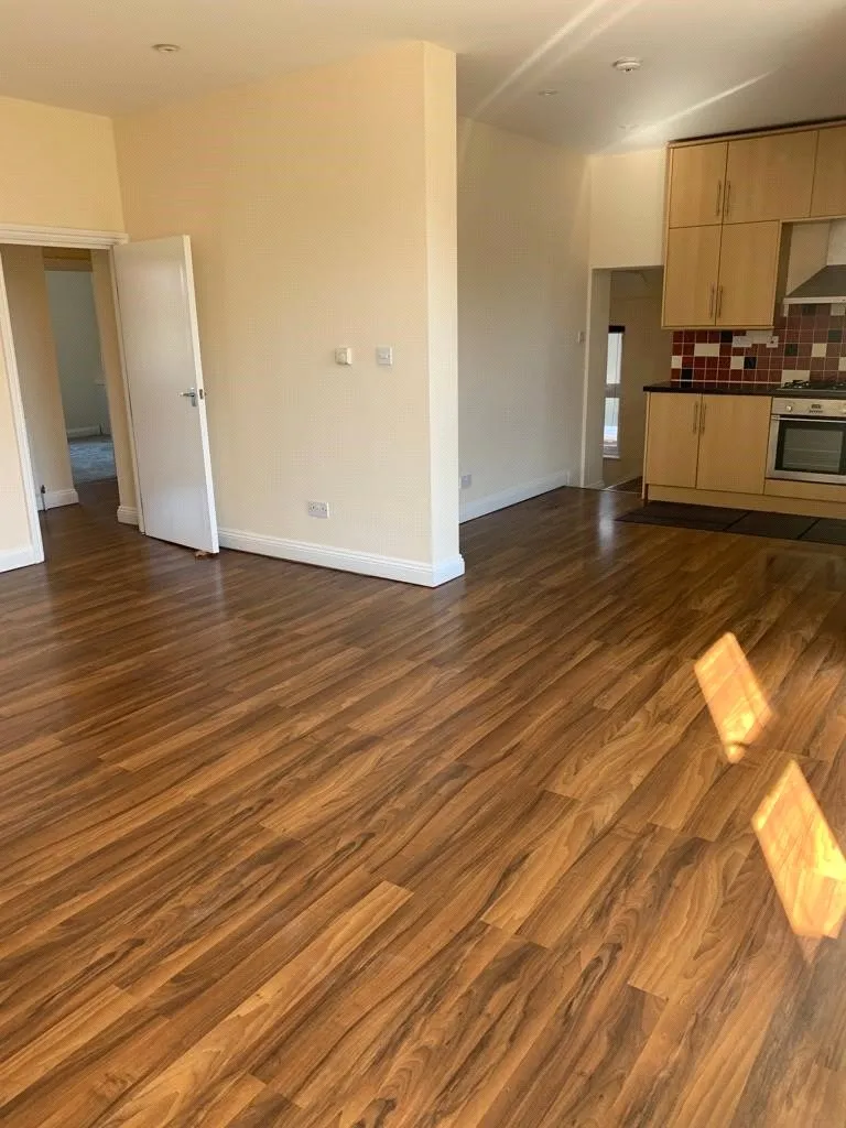 High Road, Whetstone, London, N20 0QG, photo 16