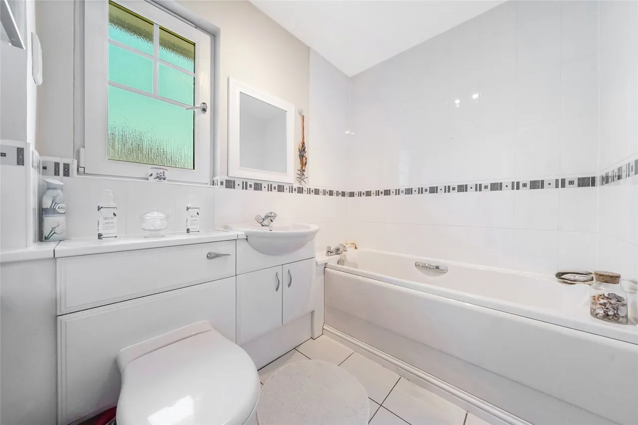 Blackthorn Grove, Menstrie, Clackmannanshire, FK11, photo 16
