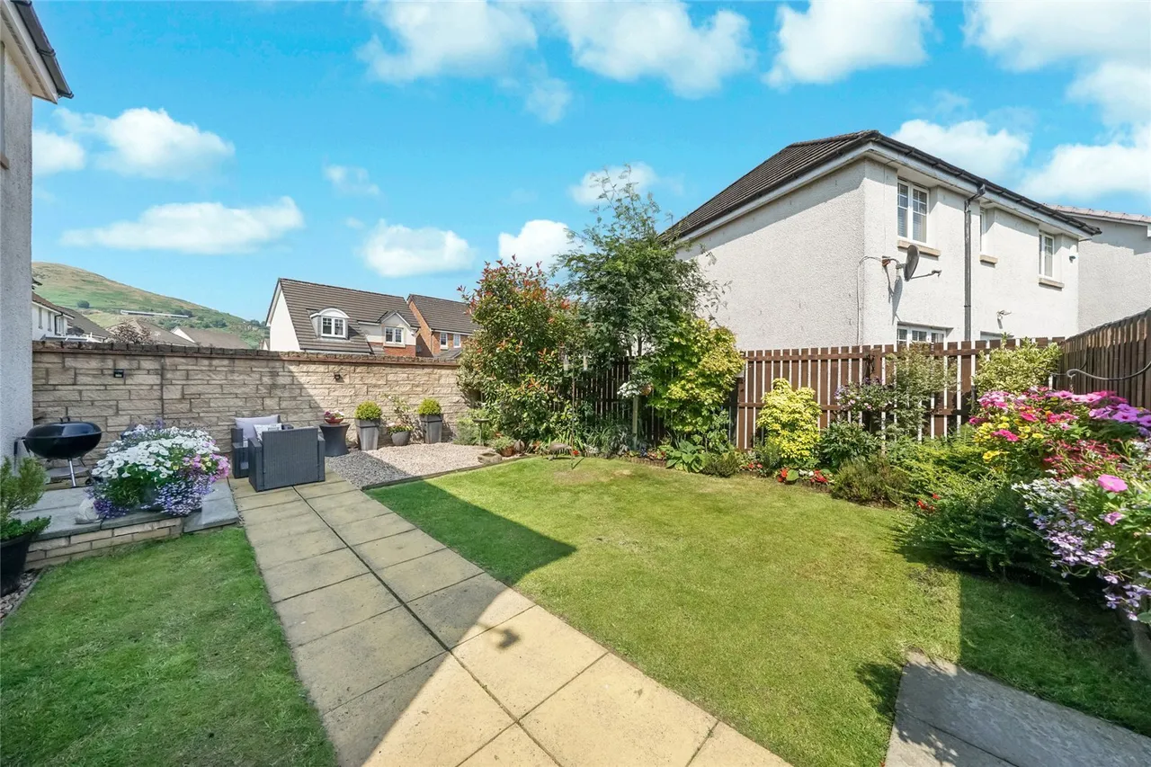 Blackthorn Grove, Menstrie, Clackmannanshire, FK11, photo 19