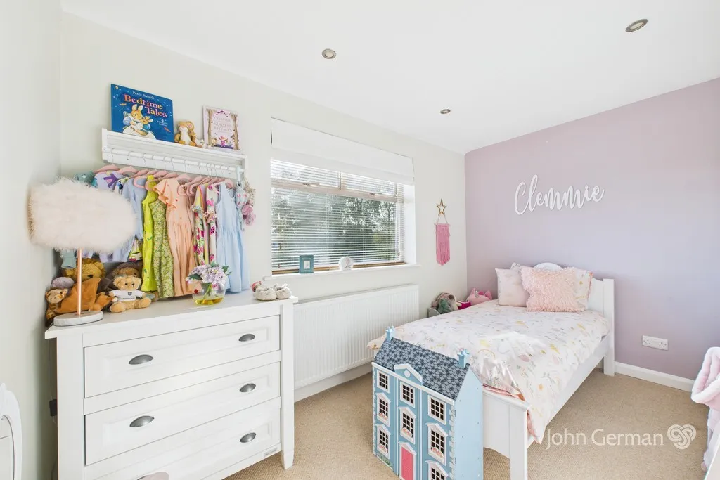 Old Derby Road, Ashbourne, photo 13