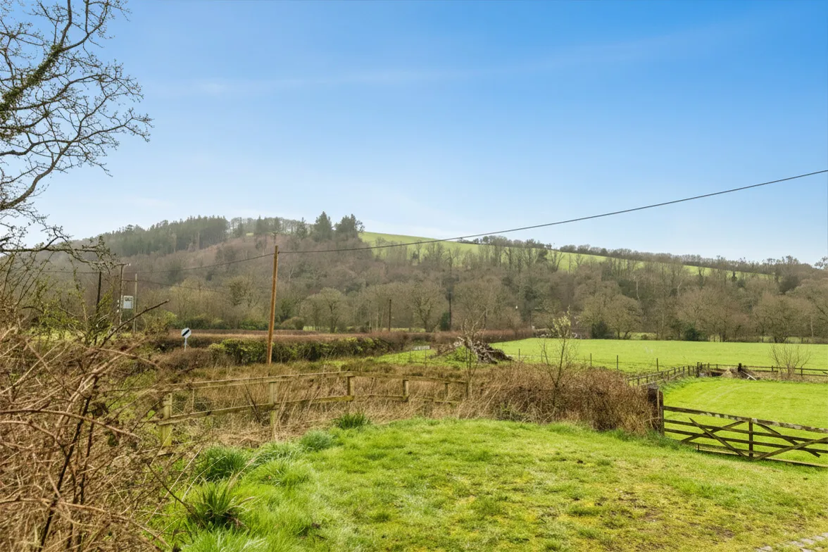 Market Close, Brushford, TA22, photo 7