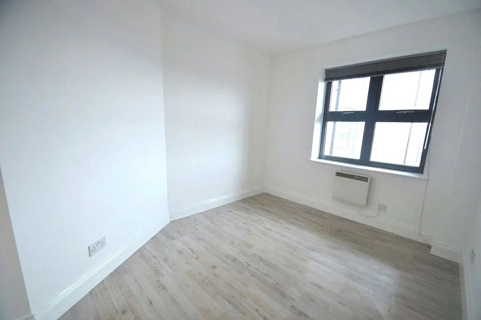 Station Road, Kettering, Northamptonshire, NN15, photo 6