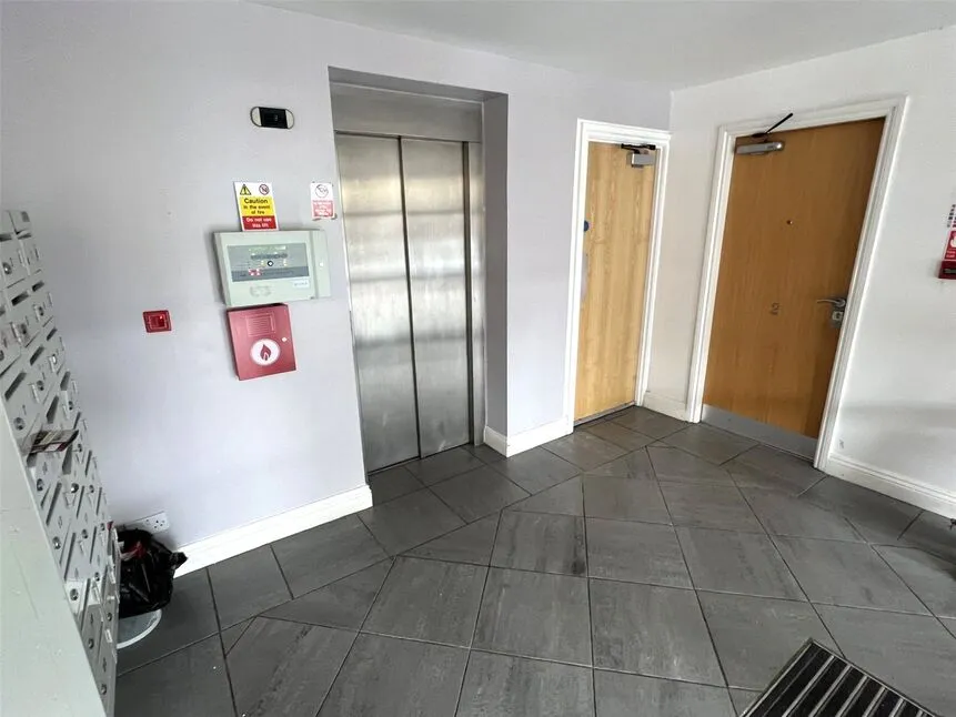 Station Road, Kettering, Northamptonshire, NN15, photo 7