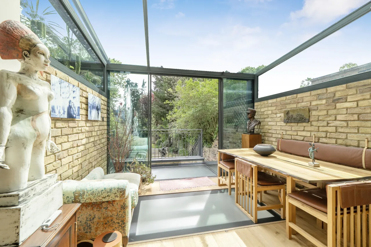 Woodchurch Road, London, NW6, photo 8