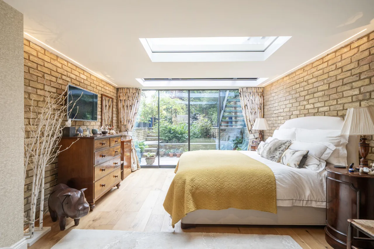 Woodchurch Road, London, NW6, photo 6