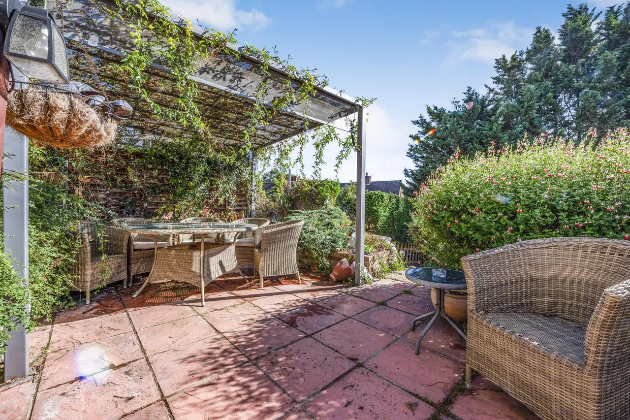 Court Road, Dartford, DA2, photo 17