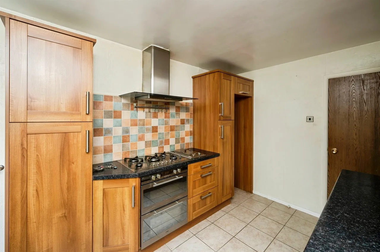 Holborn View, Codnor, DE5, photo 17