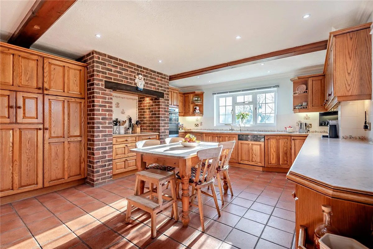 Fox's Lane, Kingsclere, RG20, photo 13