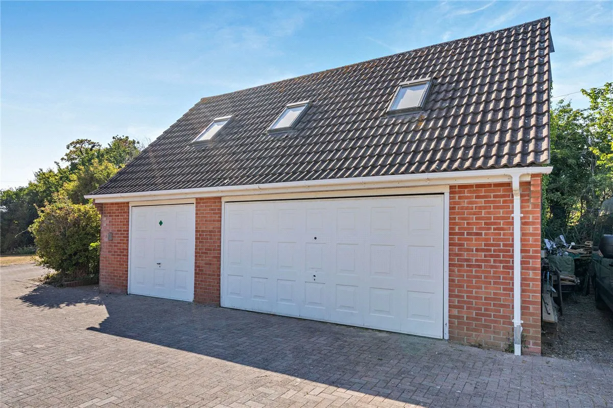 Fox's Lane, Kingsclere, RG20, photo 26