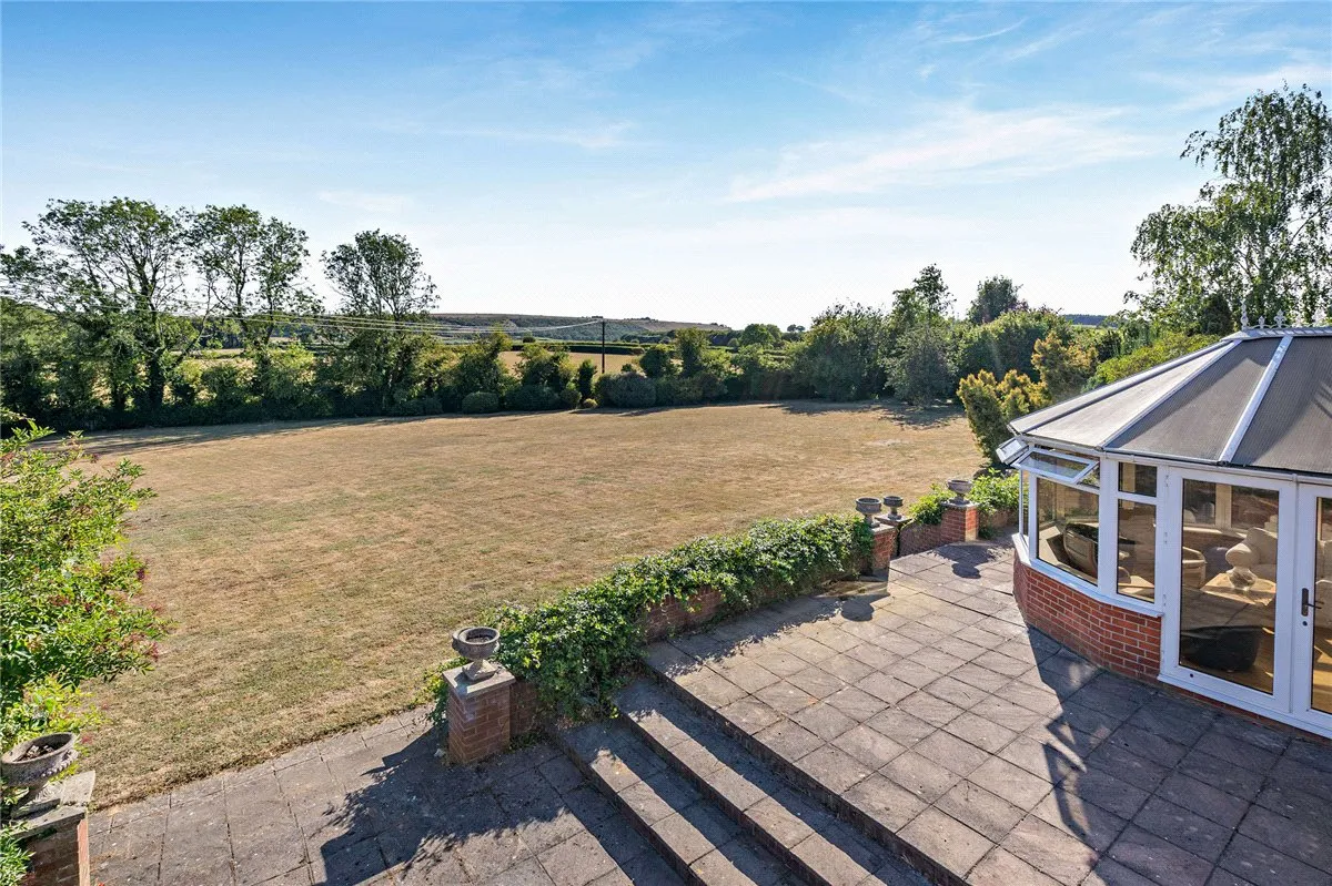Fox's Lane, Kingsclere, RG20, photo 24
