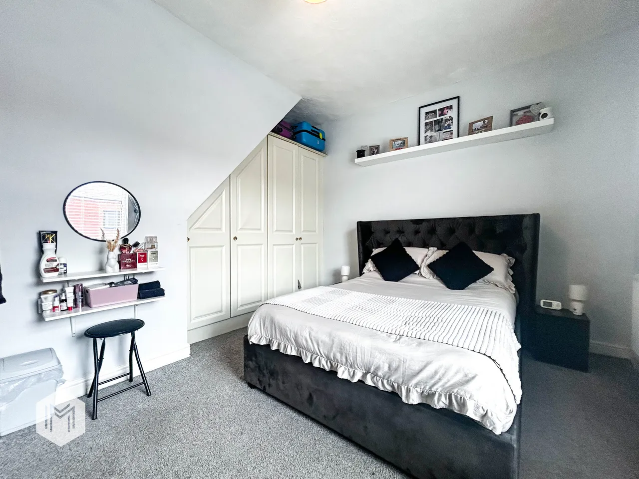Plodder Lane, Farnworth, Bolton, BL4 0BS, photo 6