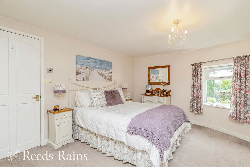 Rawlinson Lane, Heath Charnock, Lancashire, PR7, photo 11